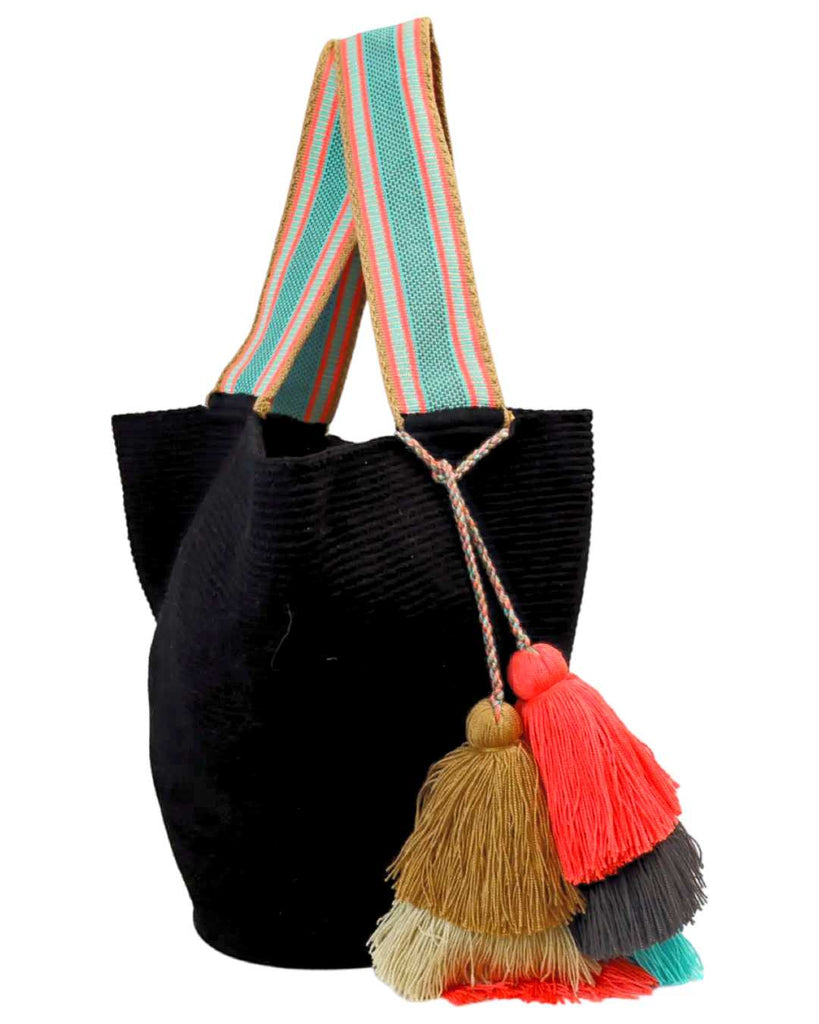 Black Wayúu Beach Bag - Wayra Beachwear